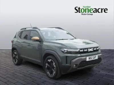 Used Dacia Duster Extreme 130 HP (95 kW) 2025 Green SUV