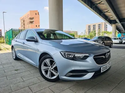 Used Vauxhall Insignia Sport 2018 Silver Hatchback