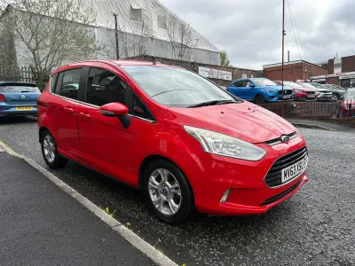 Used Ford B-MAX Zetec 105 HP (77 kW) 2013 Red MPV