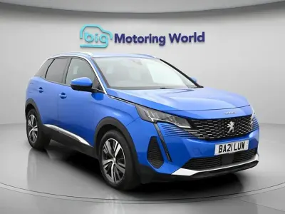 Used Peugeot 3008 Allure Premium 130 HP (95 kW) 2021 SUV