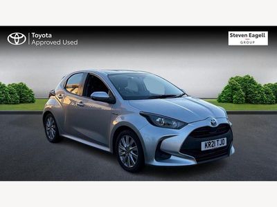 Silver Used 2021 Toyota Yaris Hybrid Hatchback | £15,519 (Good price)