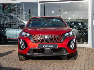 Begagnad Peugeot e-2008