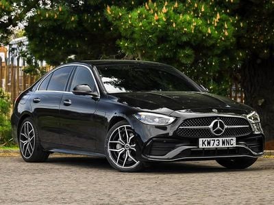 Second-hand Mercedes C300 AMG Line Premium Plus 258 CP (189 kW) 2023 Negru Berlinǎ