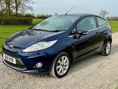 Used Ford Fiesta Zetec 82 HP (60 kW) 2011 Blue Hatchback