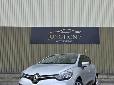 Used Renault Clio IV Dynamique 90 HP (66 kW) 2018 Silver Hatchback