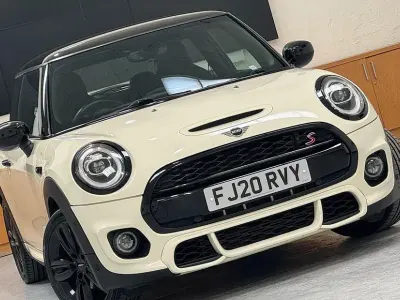 Used Mini Cooper S Hatch 189 HP (139 kW) 2020 White Hatchback