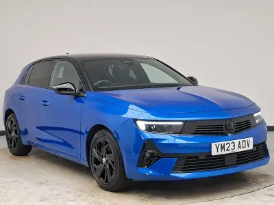 Used Vauxhall Astra 130 HP (95 kW) 2023 Blue Hatchback