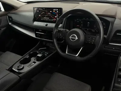 Used Nissan X-Trail N-Connecta 213 HP (156 kW) 2023 Grey SUV