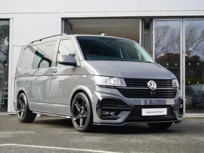 Usado VW Transporter Highline 2024 Cinzento Van