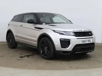 Used Land Rover Range Rover evoque HSE Dynamic 180 HP (132 kW) 2017 Gold Coupe