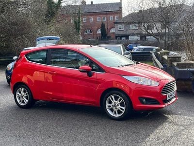 Red Used 2014 Ford Fiesta Zetec Hatchback | £3,995 (Fair price)