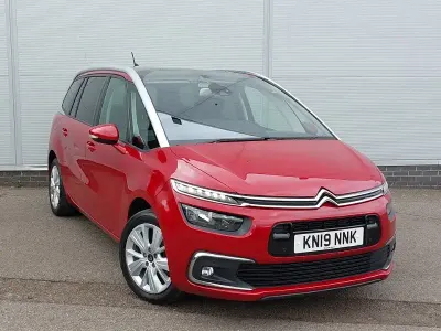Used Citroën C4 Flair 131 HP (96 kW) 2019 Red SUV