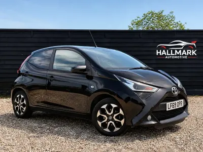 Used Toyota Aygo Trend 71 HP (52 kW) 2019 Black Hatchback