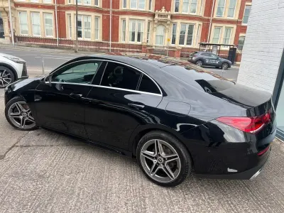 Begagnad Mercedes CLA220 AMG line 2020 Svart Sedan