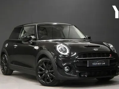 Używany Mini Cooper S Classic 2020 Czarny Hatchback
