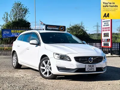 Used Volvo V60 SE 2014 White Estate