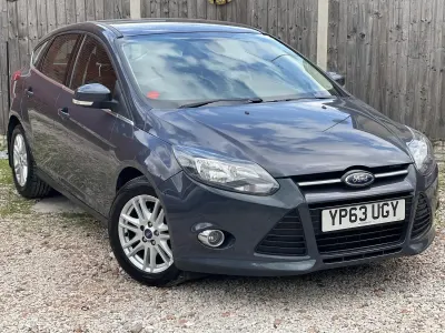Used Ford Focus Titanium 125 HP (91 kW) 2013 Grey Hatchback