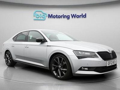 Used Skoda Superb SportLine 220 HP (161 kW) 2018 Silver Hatchback