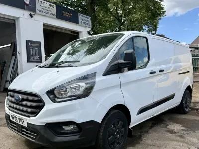 Used Ford Transit Custom 2019 White