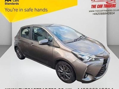 Bronze Used 2017 Toyota Yaris Hybrid Hatchback | £10,288 (Fair price)