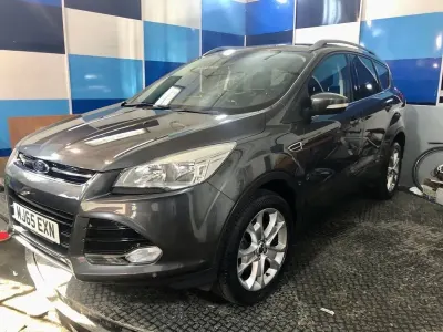 Używany Ford Kuga Titanium 150 KM (110 kW) 2015 Szary SUV