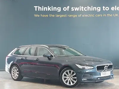 Used Volvo V90 Momentum 190 HP (139 kW) 2019 Blue Estate