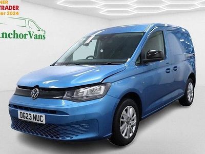 Used VW Caddy Pro 122 HP (89 kW) 2023 Blue MPV
