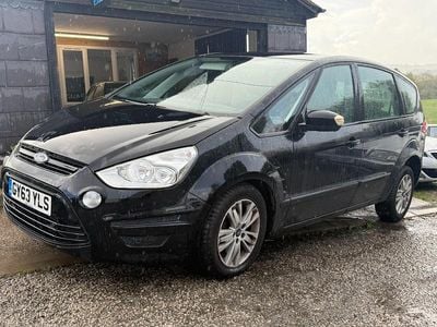 Black Used 2014 Ford S-MAX Zetec MPV | £550