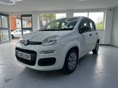 Used Fiat Panda Pop 69 HP (50 kW) 2016 White Hatchback