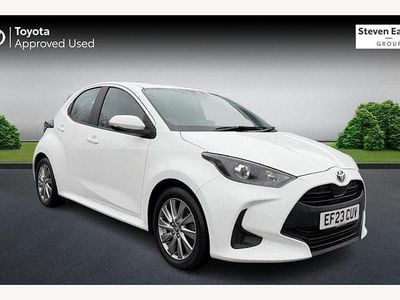 Used 2025 Toyota Yaris Hybrid Hatchback | £17,931 (Good price)