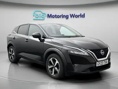 Used Nissan Qashqai N-Connecta 140 HP (102 kW) 2023 Black SUV