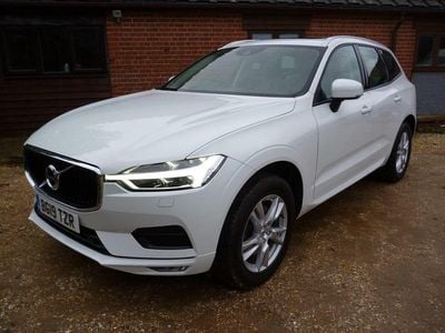 White Used 2019 Volvo XC60 Momentum SUV | £17,495 (Fair price)