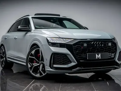 Usado Audi RS Q8 Exclusive 600 CV (441 kW) 2021 Gris SUV
