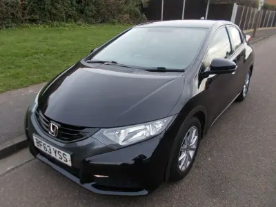 Używany Honda Civic SE 100 KM (73 kW) 2013 Czarny Hatchback