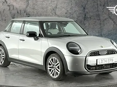 Used Mini Cooper Hatch 154 HP (113 kW) 2024 Silver Hatchback