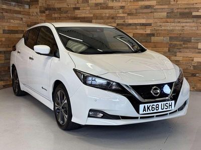 Used Nissan Leaf N-Connecta 110 kW (150 HP) 2018 White Hatchback