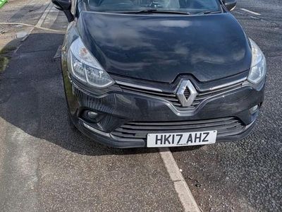 Used Renault Clio IV Dynamique 75 HP (55 kW) 2017 Black Hatchback