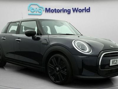 Used Mini Cooper Exclusive 136 HP (100 kW) 2021 Blue/black Hatchback