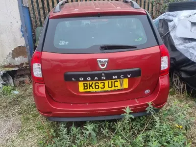 Used Dacia Logan MCV Lauréate 2013 Red Estate