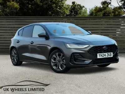 Used Ford Focus ST-Line 125 HP (91 kW) 2024 Grey Hatchback
