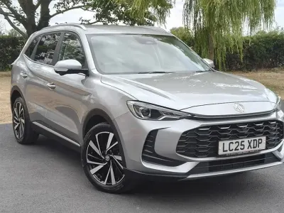 Used MG ZS Trophy 196 HP (144 kW) 2025 Monument silver SUV