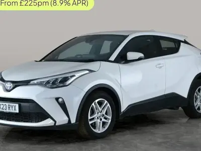 Używany Toyota C-HR 122 KM (89 kW) 2023 Biały SUV