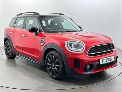 Used Mini Cooper S Classic 178 HP (130 kW) 2021 Red Hatchback