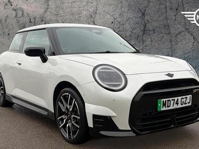 Used Mini Cooper SE Hatch 158 kW (215 HP) 2024 White Hatchback