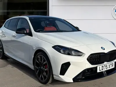 Gebraucht BMW 120 M Sport 168 PS (123 kW) 2025 Weiß Kleinwagen