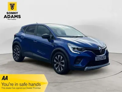 Begagnad Renault Captur Evolution 91 HK (66 kW) 2023 Blå SUV
