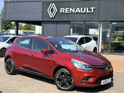 Used Renault Clio IV Dynamique 90 HP (66 kW) 2018 Red  Sedan