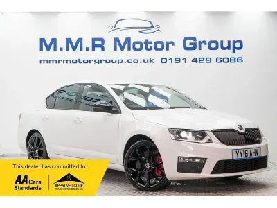 Used Skoda Octavia vRS 181 HP (133 kW) 2016 White Estate
