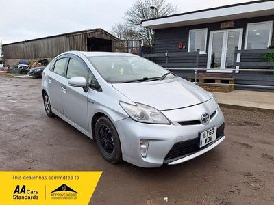 Used Toyota Prius 100 HP (73 kW) 2013 Silver Hatchback