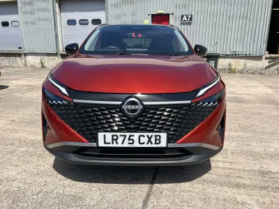 Used Nissan Qashqai N-Connecta 156 HP (114 kW) 2025 Red SUV